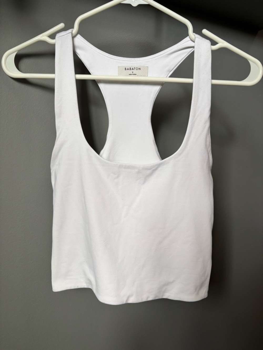 Aritzia Babaton Racerback Contour Tank Top
